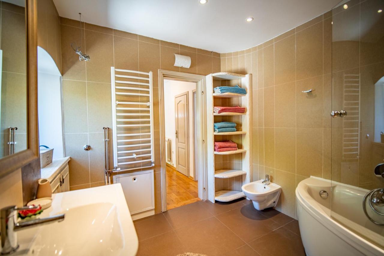 Toscana With A Pool Villa *